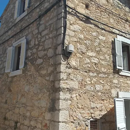 Romantic House *